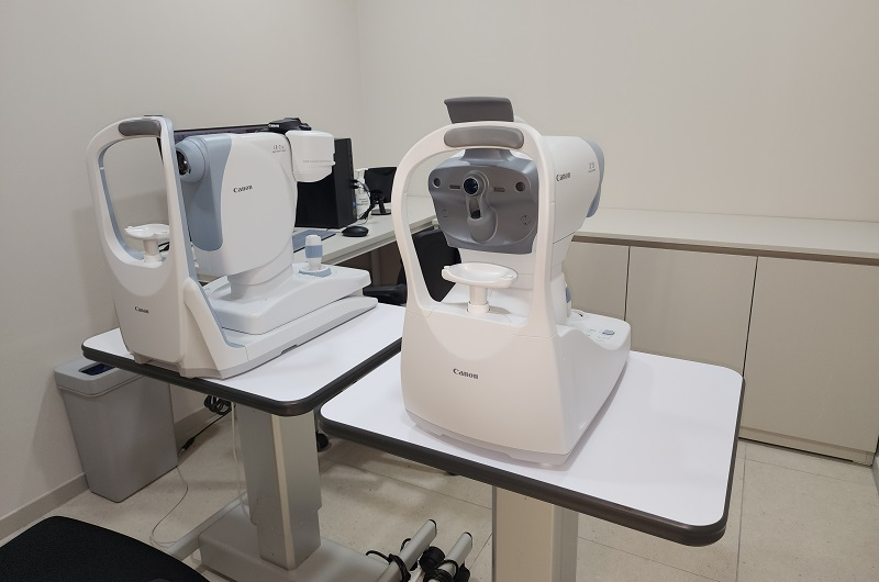 Fundus Pressure Measurement Room